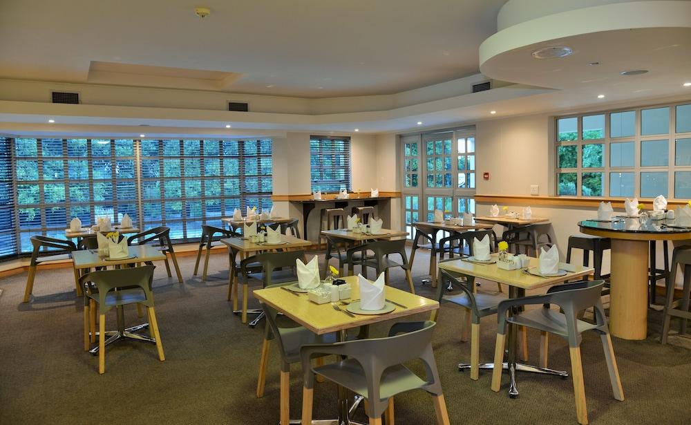 Road Lodge Cape Town International Airport Екстериор снимка